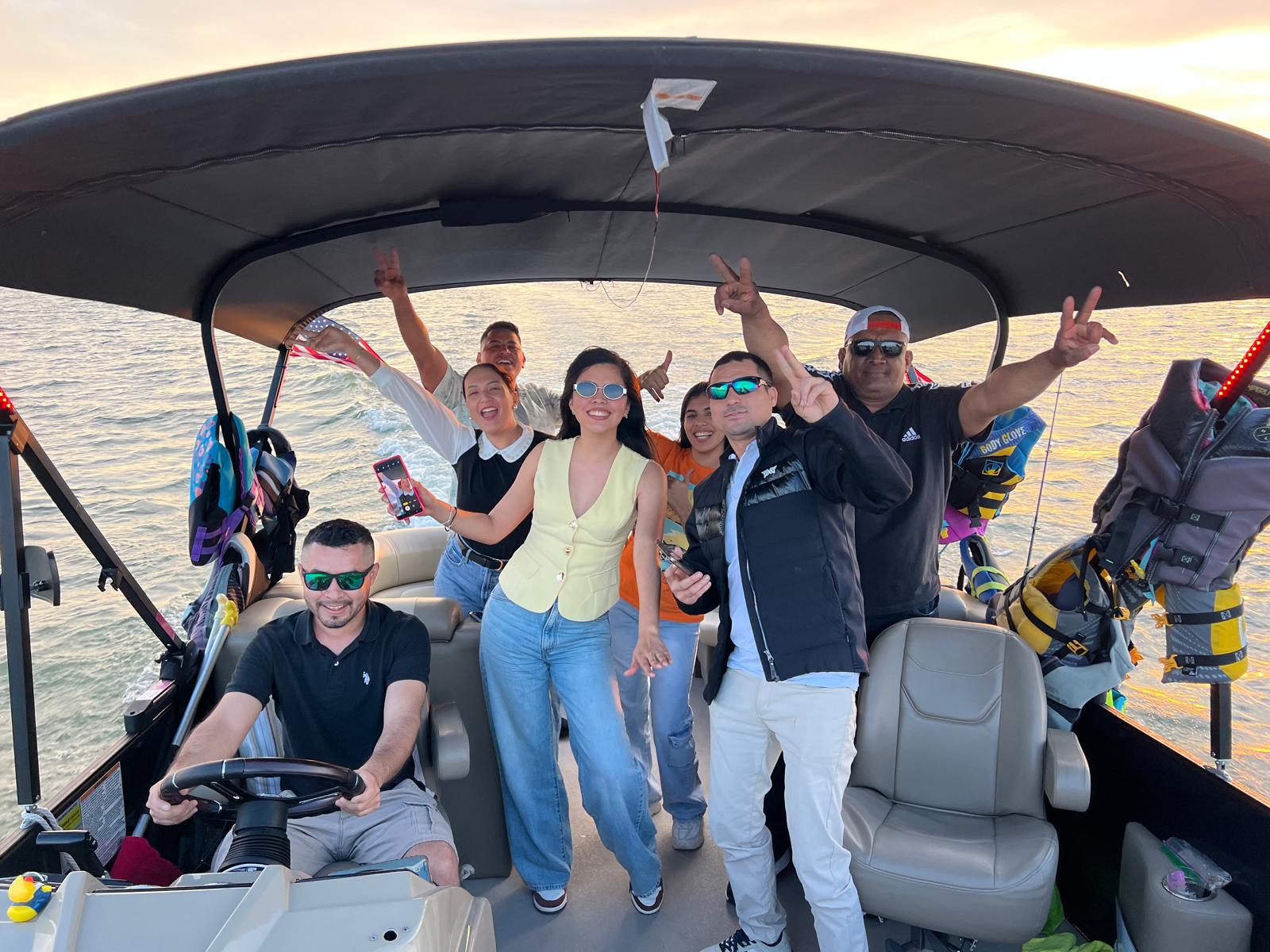 AJ BOAT RENTAL - Media (09)